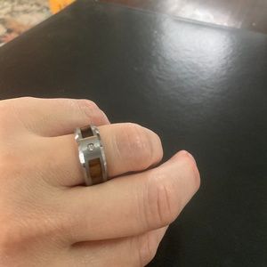 Men’s ring